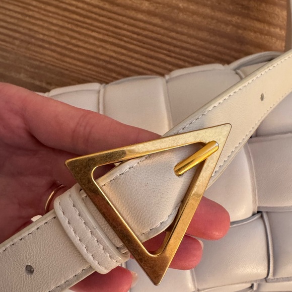 Bottega Veneta Padded Cassette Bag - Picture 12 of 13